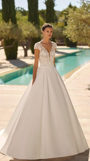Vestidos de novia Adriana Alier
