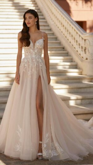 Vestido de novia Aire Barcelona IMANUELA corte A con abertura