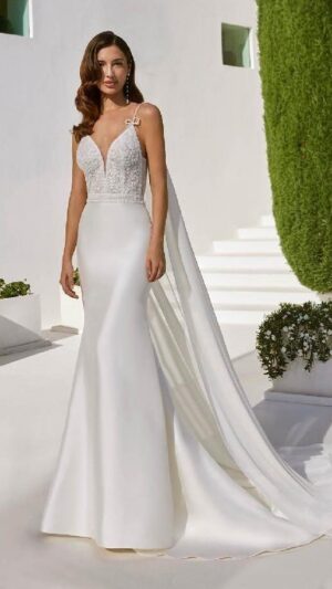 Vestido de novia Aire Barcelona PRIANA sencillo con capa