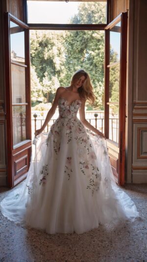 Vestidos de novia princesa 63202 de Veni Infantino