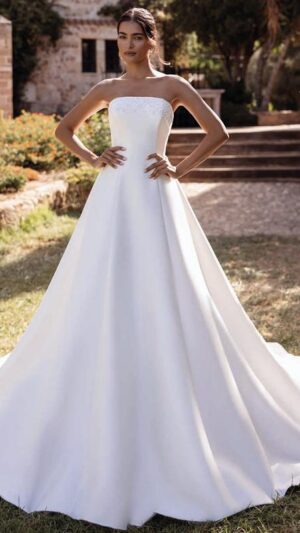 Vestido de novia Demetrios 8293 princesa palabra de honor