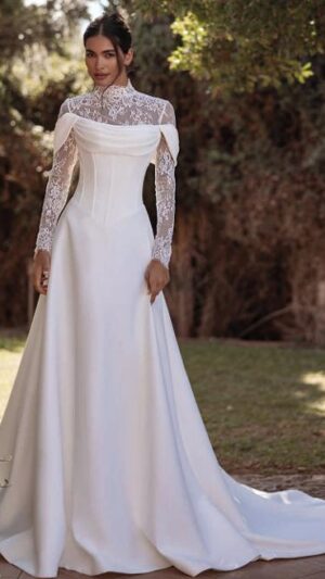 Vestido de novia corte A Demetrios 8288 con cintura basque