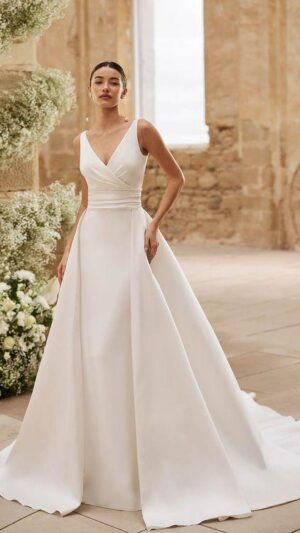 Vestido de novia Aire Barcelona MADDOX sobrefalda