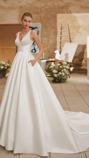 Vestido de novia Mireya de Aire Barcelona en Murcia